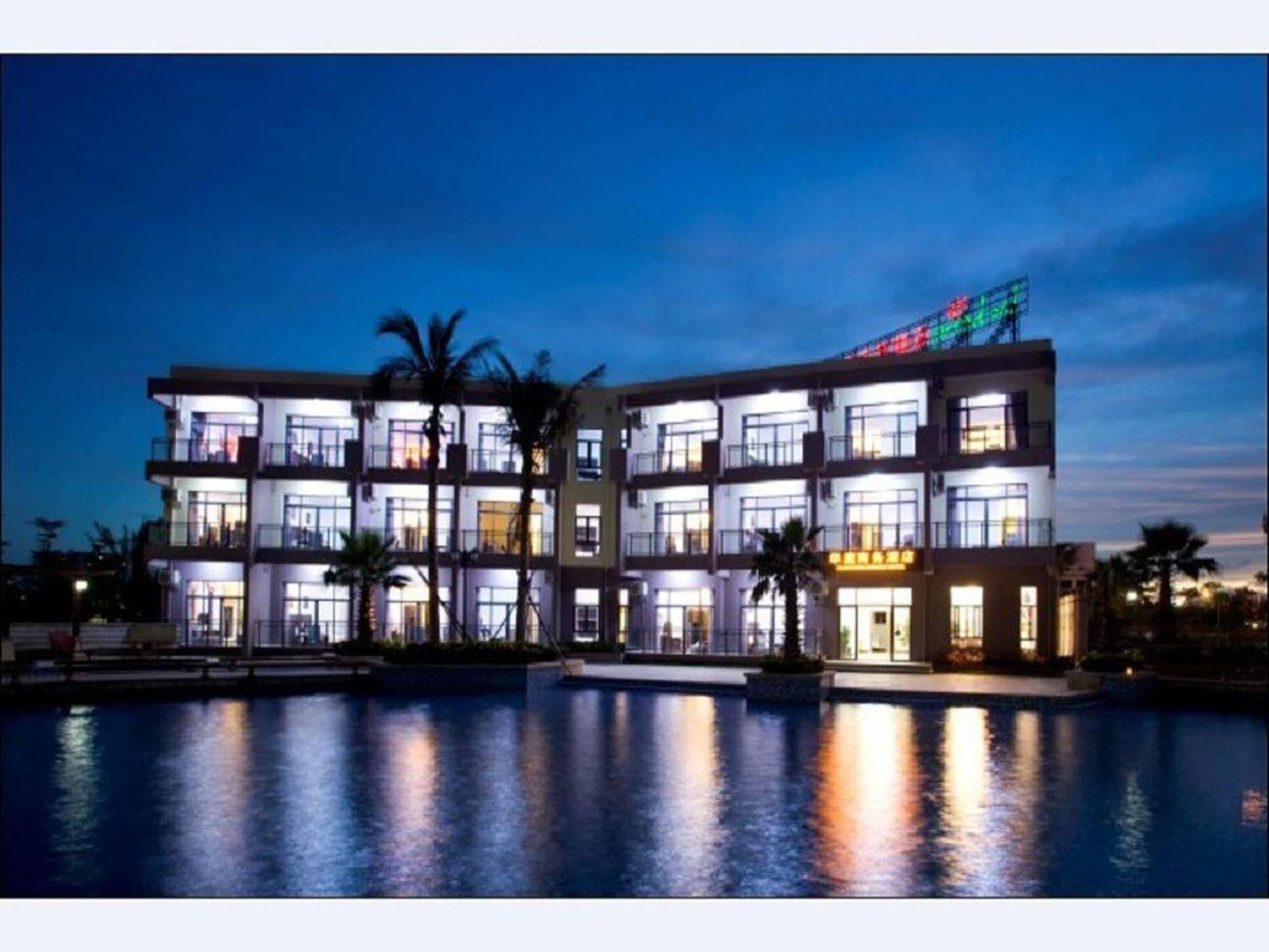 Hai Tun Wan Theme Hotel Sanya Luaran gambar